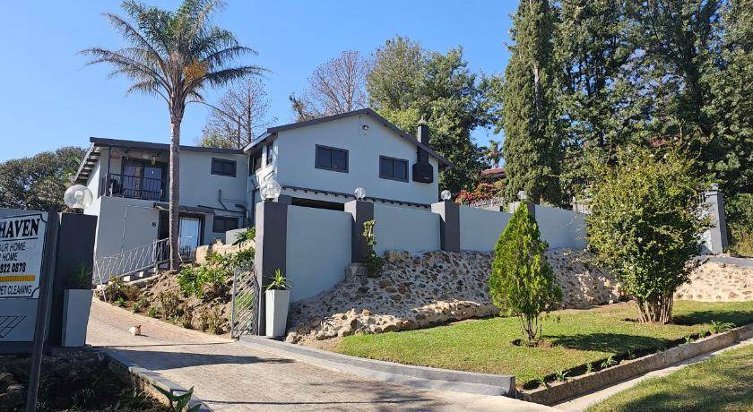 Estcourt Bed & Breakfast | 55 m² Bed and breakfast ∙ 4 guests