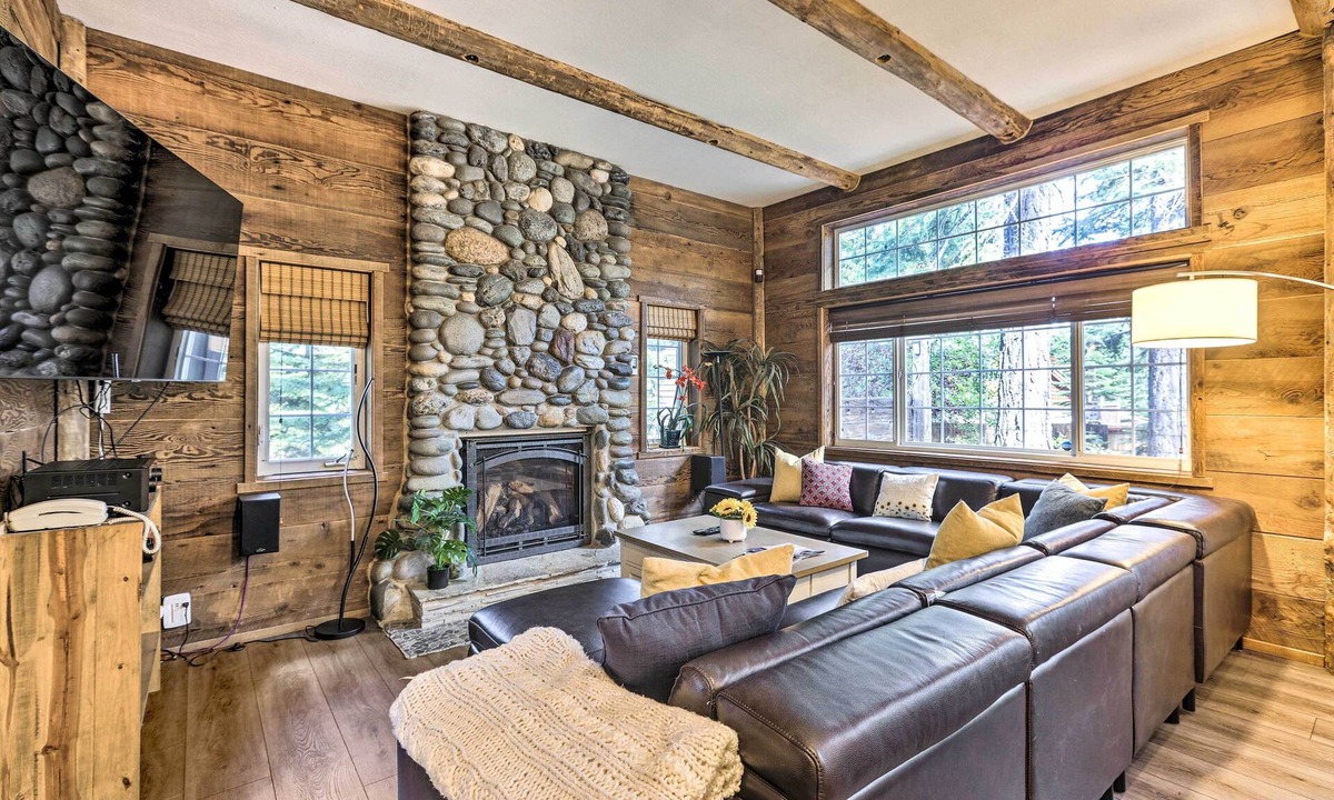 Comstock Acres Cottage | 6 Mi to Homewood Mountain Resort: Tahoe City Gem!