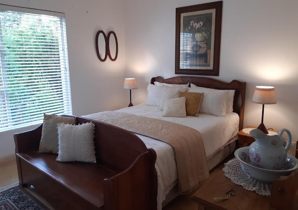 Linden Apartment | 6 Olives on Third