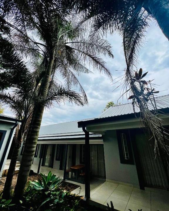 Greater Johannesburg Metropolitan Area House | 6 on Columbus Guesthouse