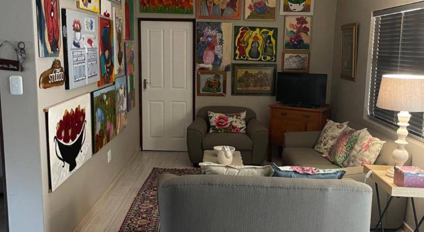Colchester Apartment | 60 m² Apartment ∙ 2 bedrooms ∙ 4 guests
