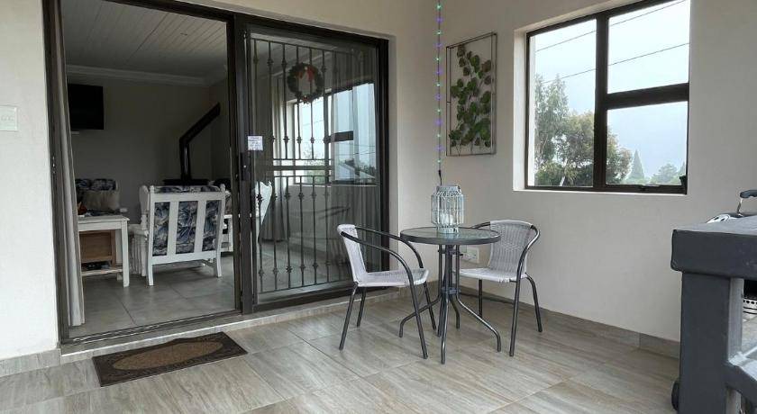 Dullstroom Apartment | 60 m² Apartment ∙ 1 bedroom ∙ 2 guests
