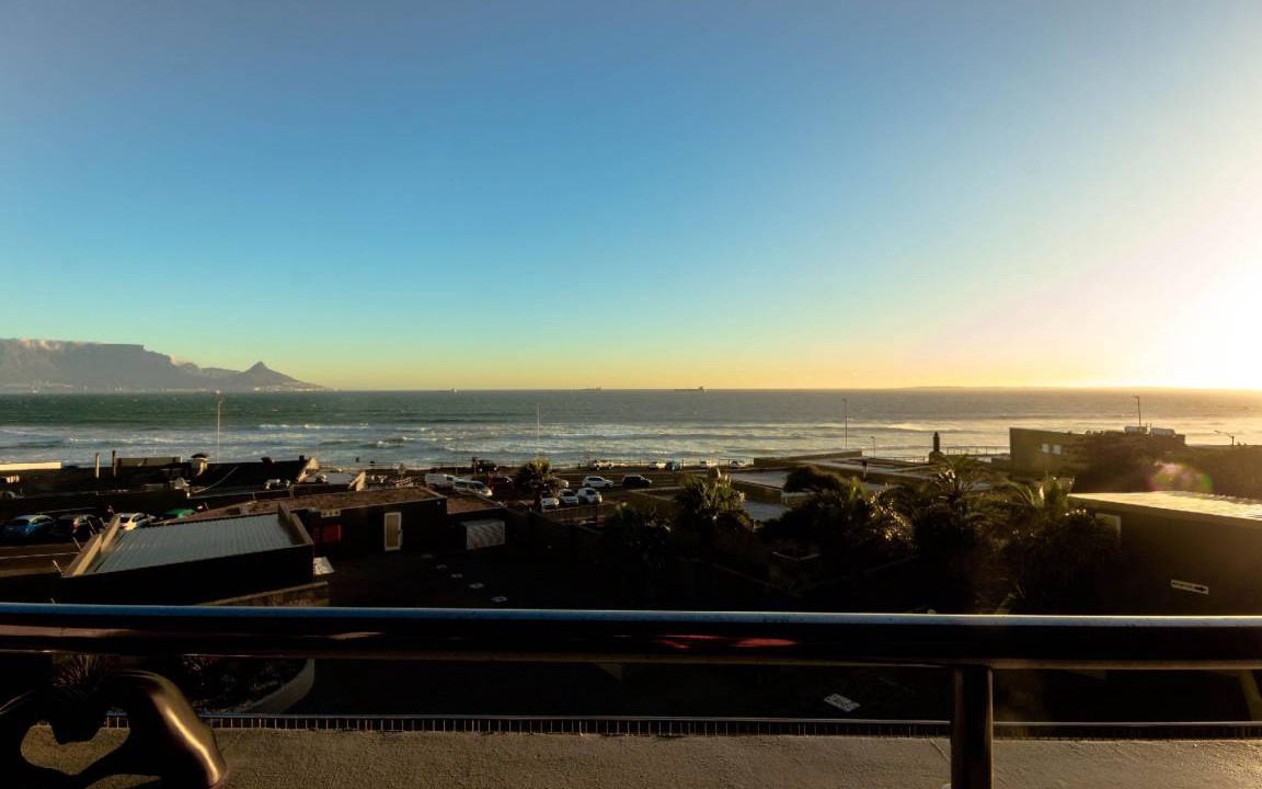 West Beach Apartment | 60 m² Apartment ∙ 1 bedroom ∙ 2 guests