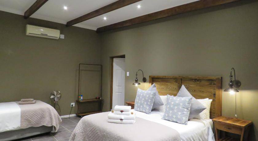 Beaufort West Bed & Breakfast | 60 m² Bed and breakfast ∙ 127 guests