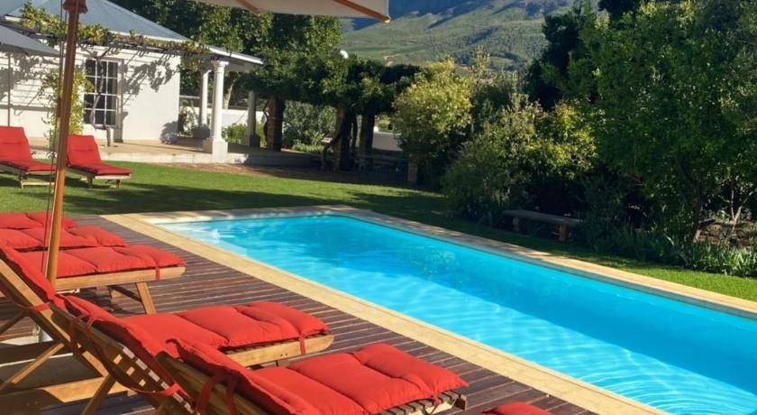 Cape Winelands Bed & Breakfast | 60 m² Bed and breakfast ∙ 4 guests