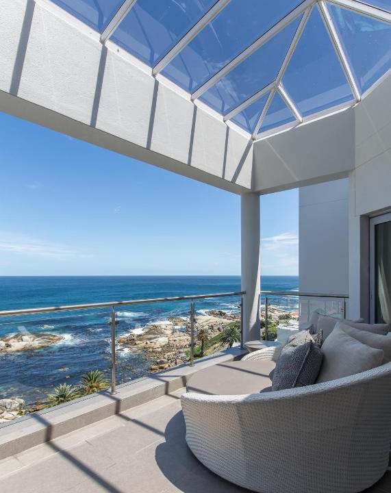 Camps Bay Villa | 62 Camps Bay