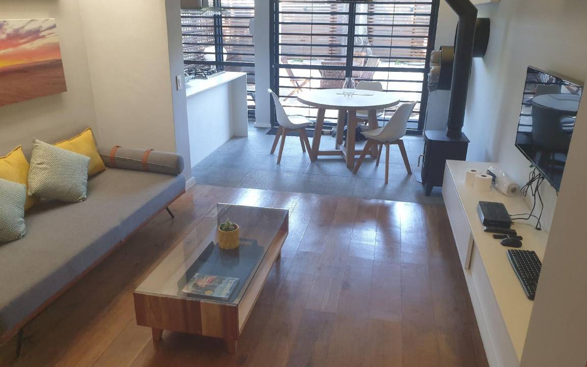Plumstead House | 62 m² House ∙ 1 bedroom ∙ 4 guests