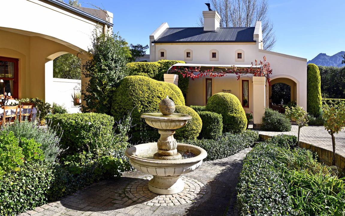 Franschhoek House | 70 m² House ∙ 1 bedroom ∙ 2 guests