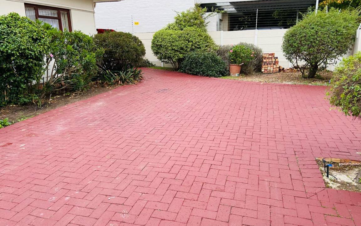 Eikenbosch House | 700 m² House ∙ 15 bedrooms ∙ 30 guests