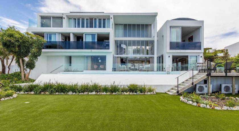 Plettenberg Bay Villa | 700 m² Villa ∙ 5 bedrooms ∙ 10 guests