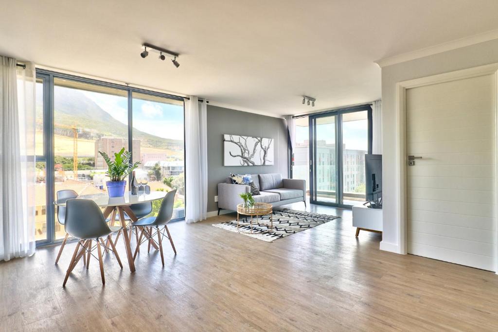 Observatory Apartment | 70c Winchester