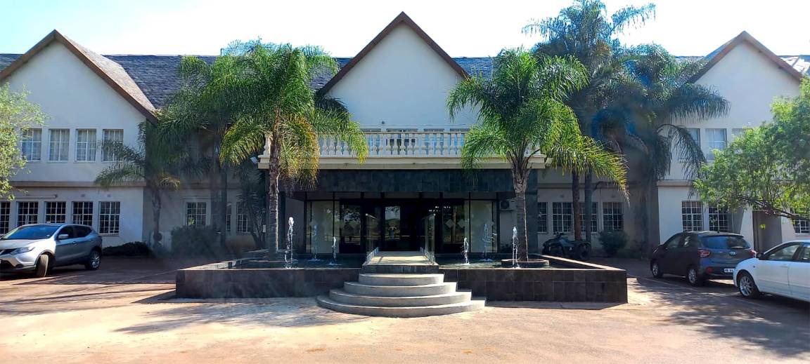 Bojanala Hotel | 71 m² Hotel ∙ 2 bedrooms ∙ 4 guests