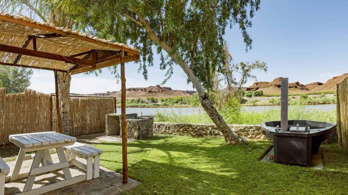 Vioolsdrift Settlement Cabin | 72 m² Lodge ∙ 3 bedrooms ∙ 127 guests
