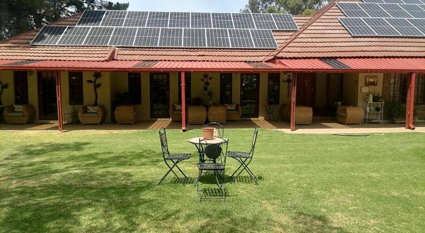 Bloemfontein Bed & Breakfast | 75 m² Bed and breakfast ∙ 2 bedrooms ∙ 127 guests