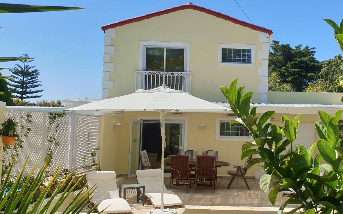 Constantia House | 82 m² House ∙ 2 bedrooms ∙ 5 guests