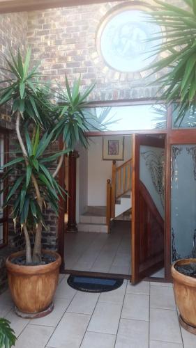 Bluewater Bay House | 84 De Mist Guesthouse