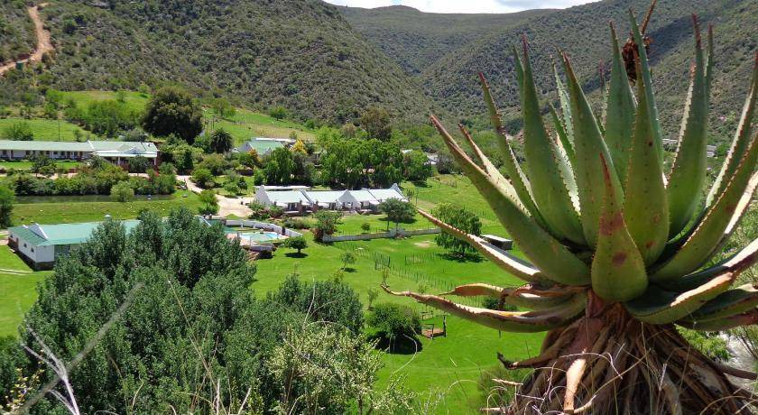 Schoemanshoek Cabin | 85 m² Lodge ∙ 2 bedrooms ∙ 127 guests