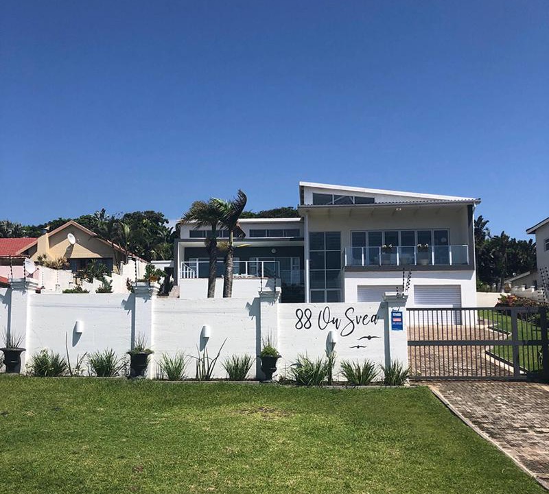 Manaba Beach House | 88 on Svea
