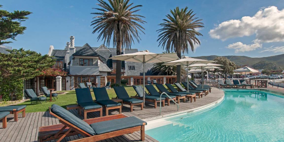Hermanus City-Centre Bed & Breakfast | 90 m² Bed and breakfast ∙ 2 bedrooms ∙ 127 guests