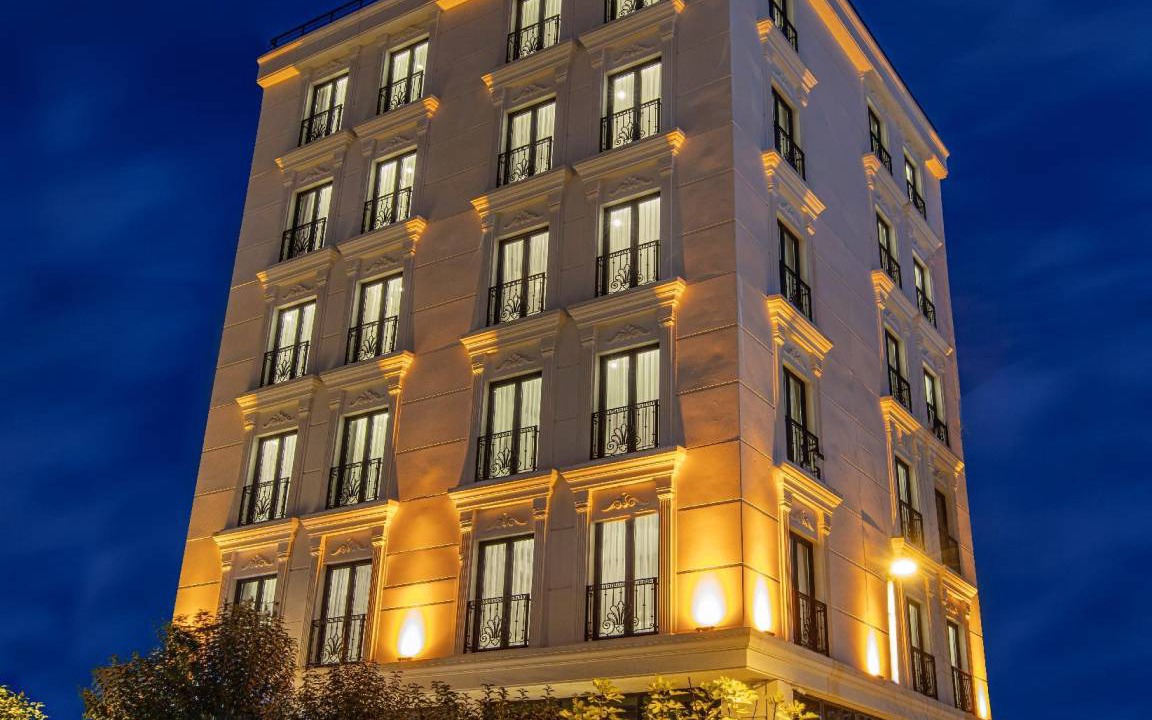 Osmanbey Hotel | 90 m² Hotel ∙ 3 bedrooms ∙ 14 guests