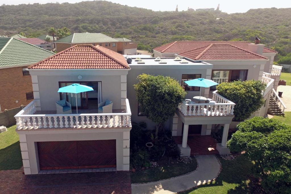 Myoli Beach Villa | A Secret Garden Paradise Getaway