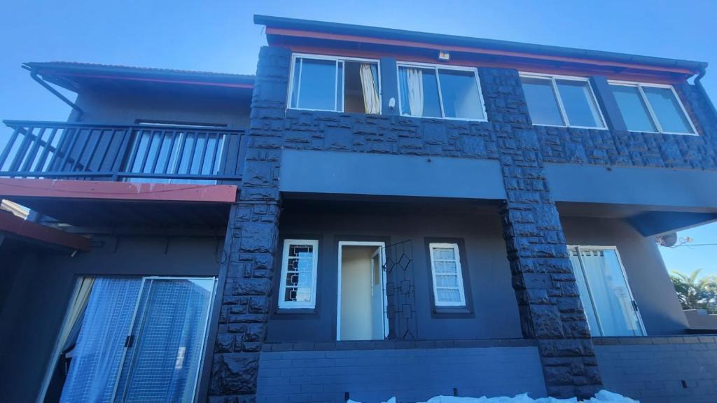 Bluff Bed & Breakfast | AA Ocean Breeze