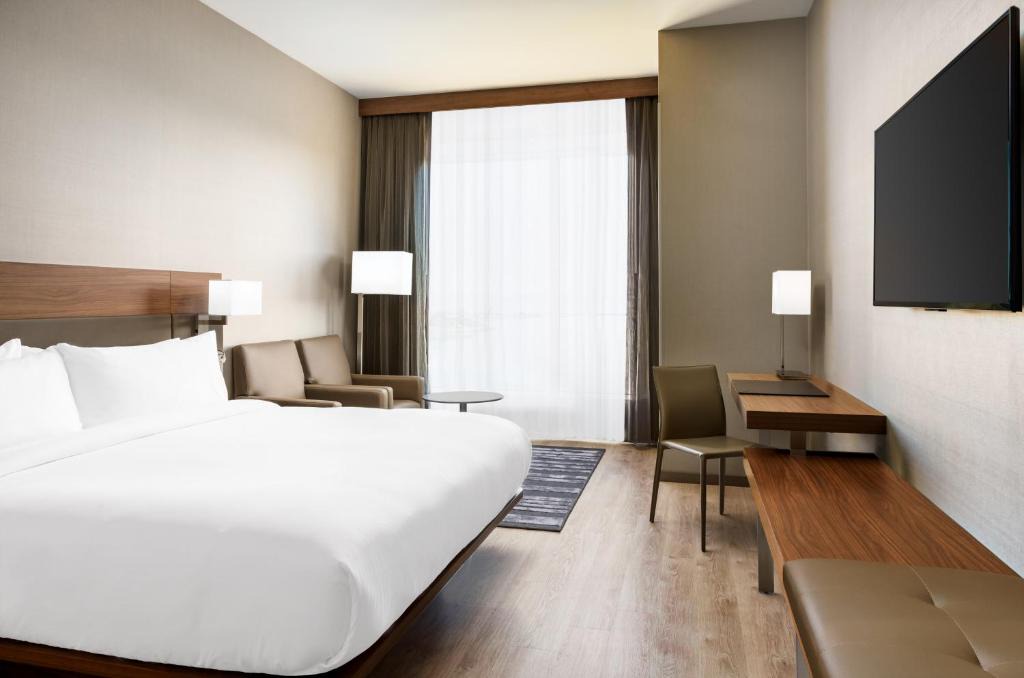 Oyster Point Hotel | AC Hotel by Marriott San Francisco Airport/Oyster Point Waterfront