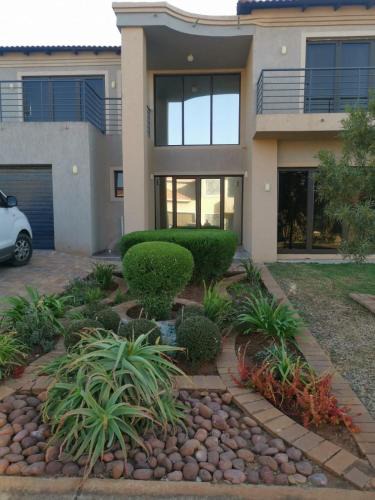Centurion House | Addy's luxury home 1