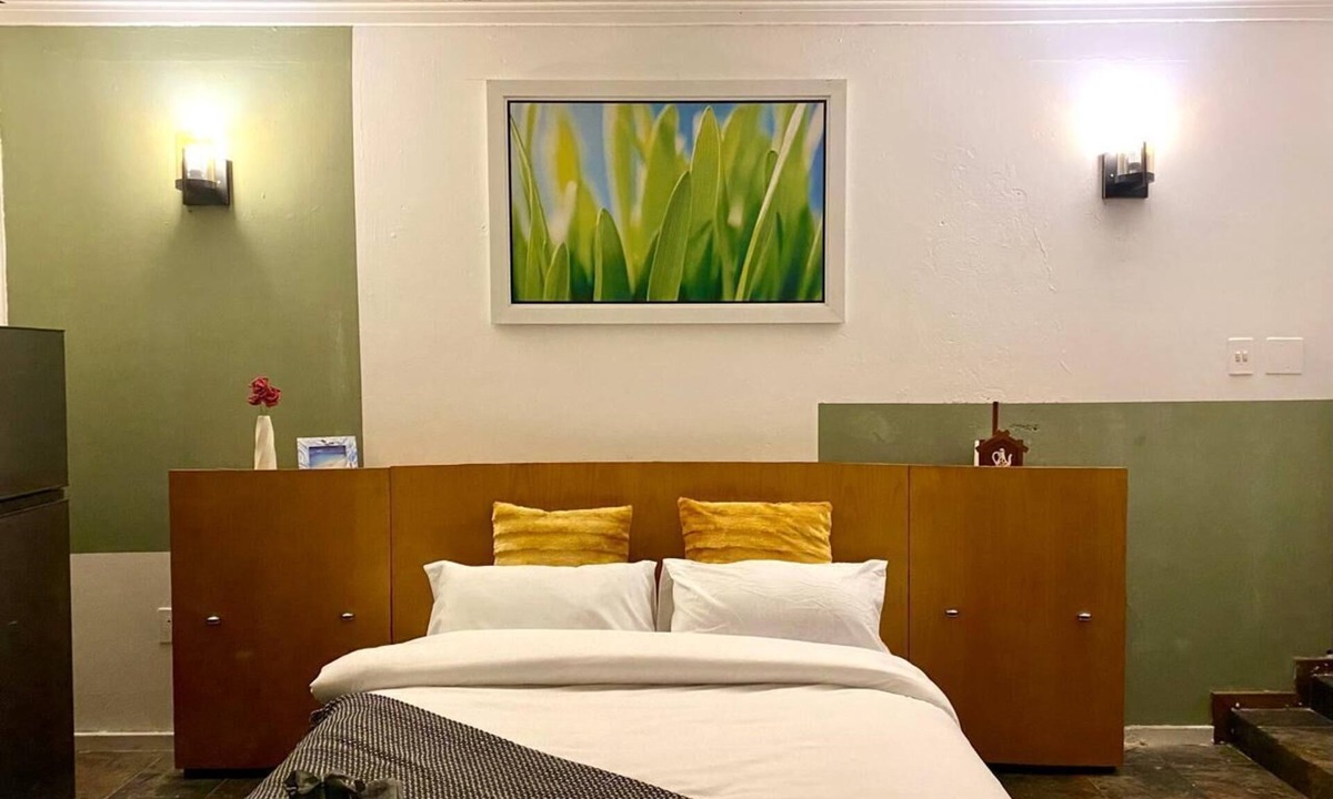 Meyerton Apartment | Adorable Room House Share with pool & lappa