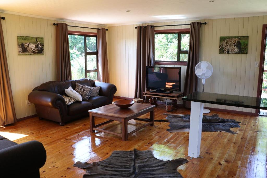 Hunter's Home House | Allan Grove