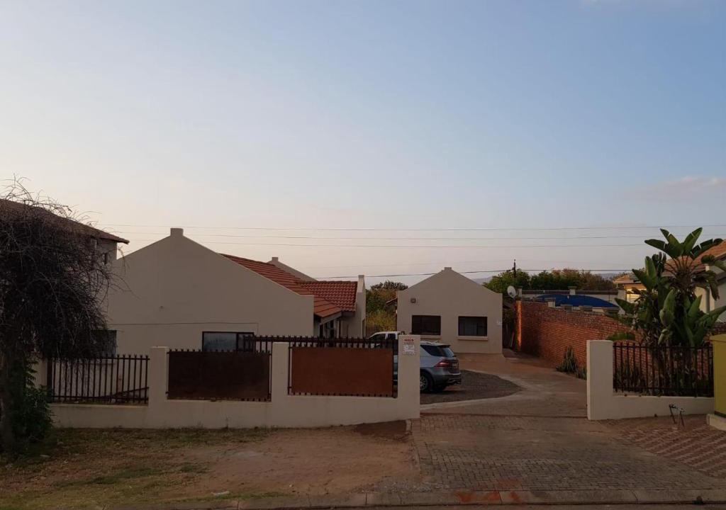 Burgersfort House | Aloe 40