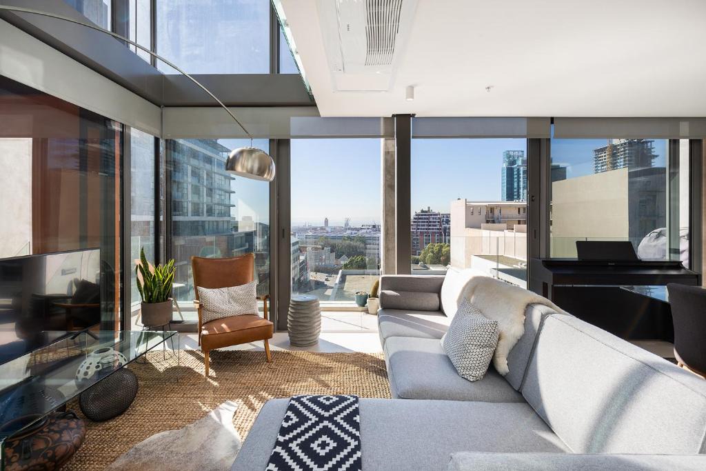 Bo'Kaap Apartment | Always-Power Trendy De Waterkant Loft