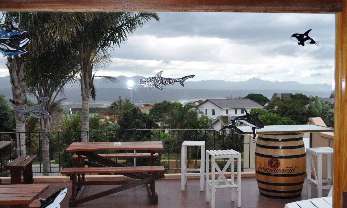 Plettenberg Bay Hostel | Amakaya Backpackers Travelers Accommodation