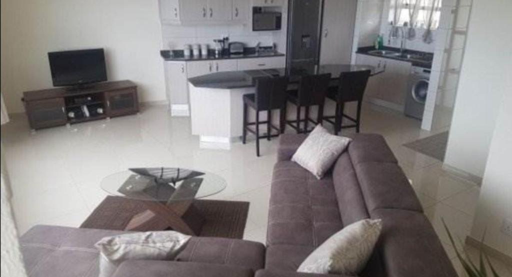 Kingsborough Apartment | Amanzimtoti Beach facing airbnb