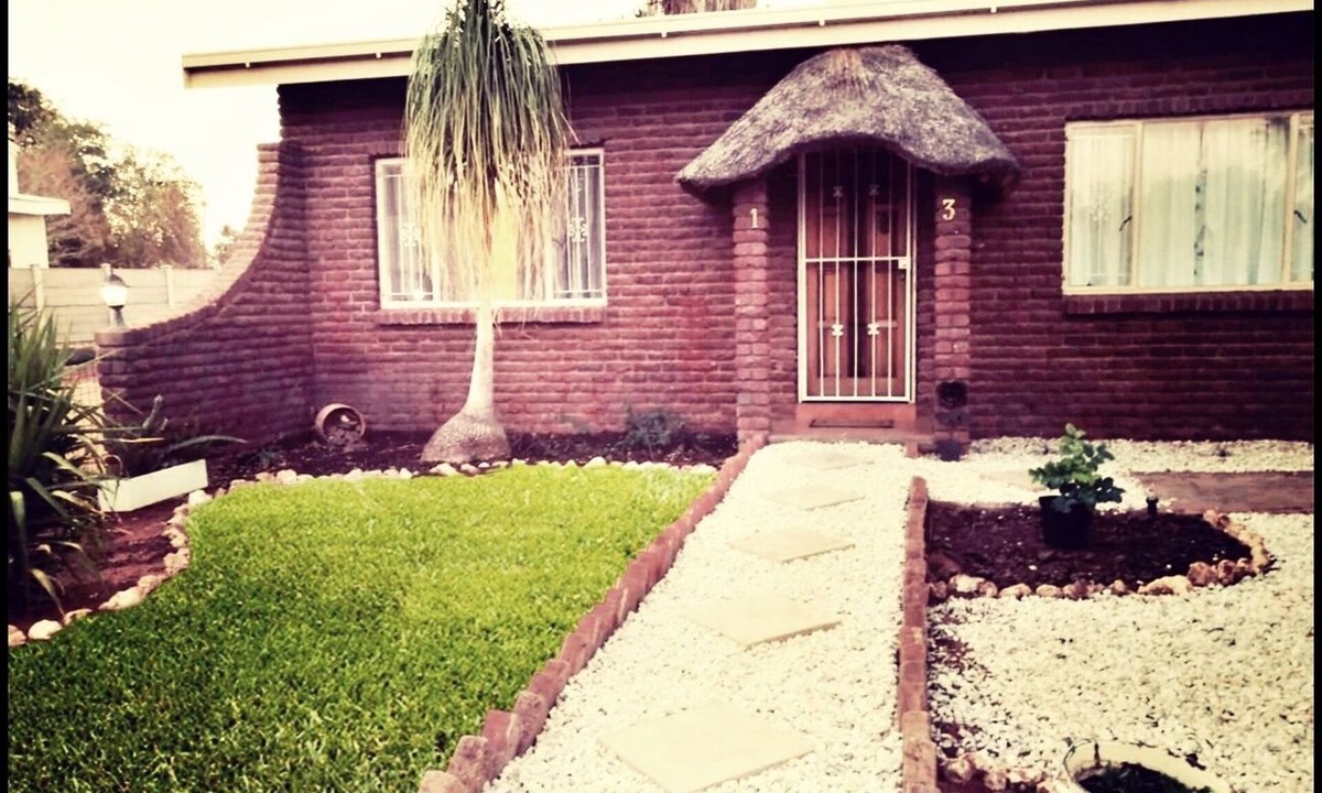 Upington Apartment | Ambiente Budget Accommodation