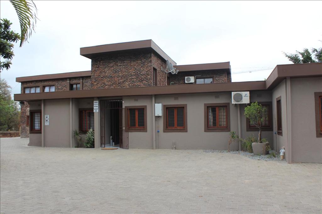 Nelspruit House | An Exclusive Guesthouse Too