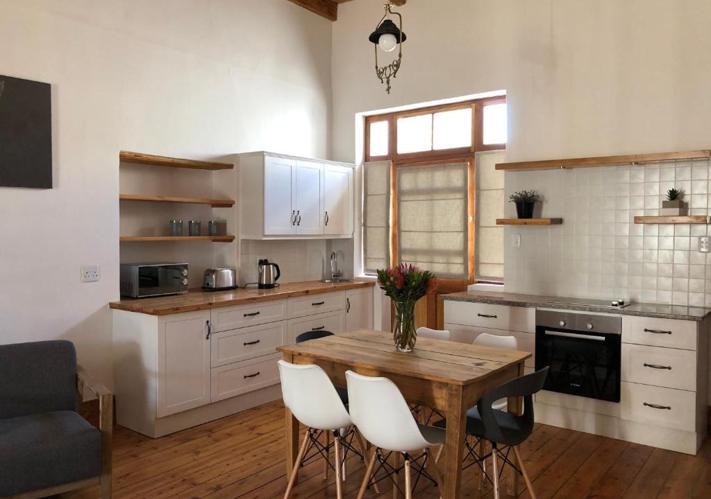 Graaff-Reinet Apartment | Angora Rest