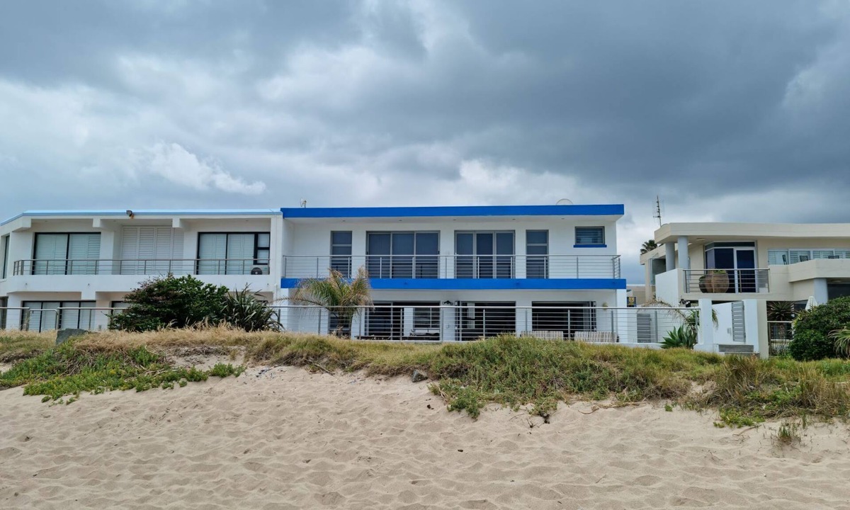 Gordon's Bay House | Antilles On the Beach - sleeps 12 in 6 bedrooms