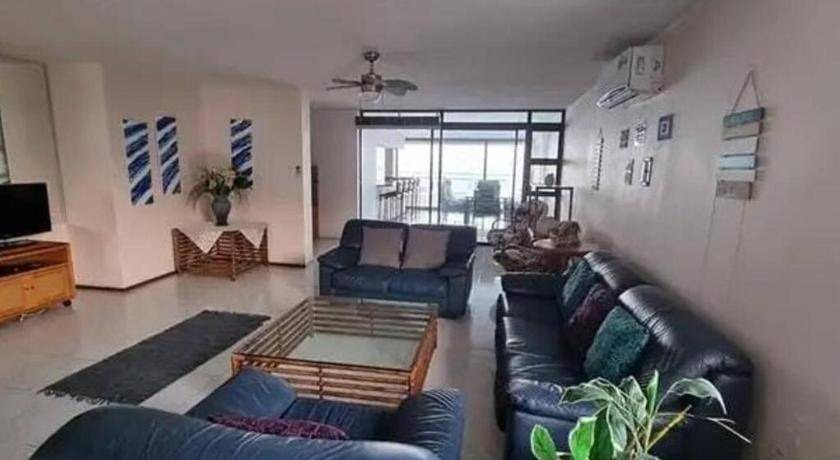 Manaba Beach Apartment | Apartment ∙ 2 bedrooms ∙ 8 guests