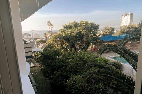 Sea Point Apartment | Apartment ∙ 2 bedrooms ∙ 4 guests