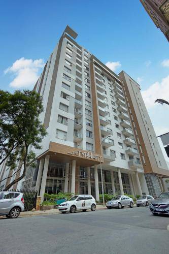 Greater Johannesburg Metropolitan Area Apartment | Apartment ∙ 2 bedrooms ∙ 4 guests