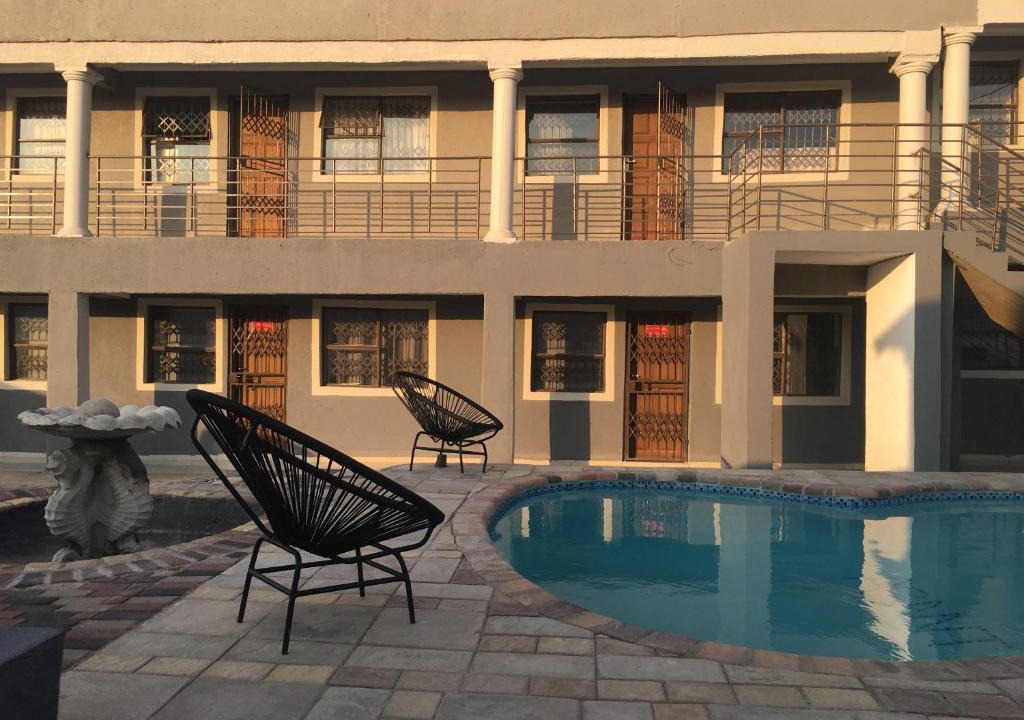 Hazyview Apartment | Asante’s Guest House
