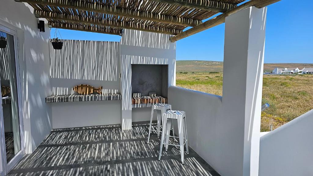 Stompneusbaai House | At3Brides Self Catering