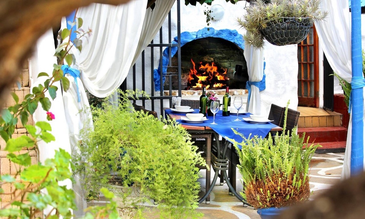 Caledon Bed & Breakfast | Athenian Villa