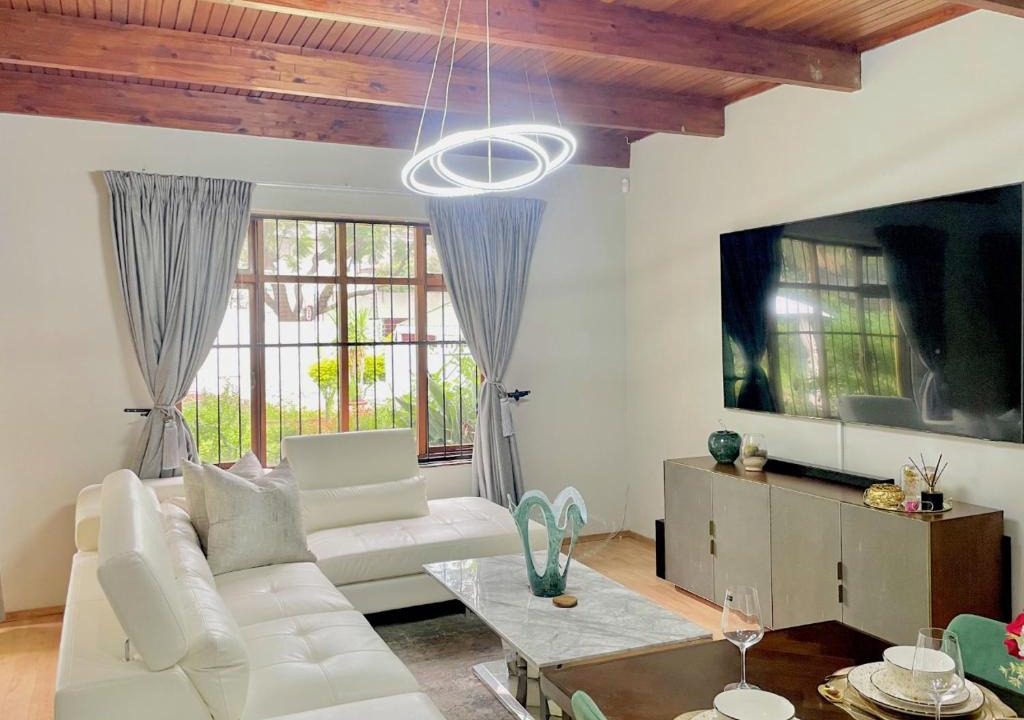 Arcadia House | Avenue luxury home
