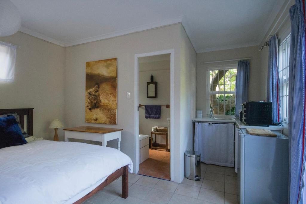 Plumstead Apartment | Avocado Cottage