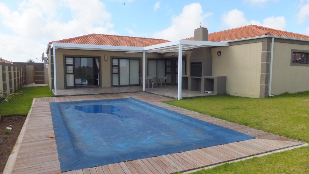 Port Elizabeth Villa | B.R.O.Homes and Villas