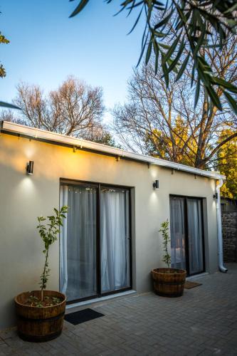 Westdene Apartment | Barrel Cottage