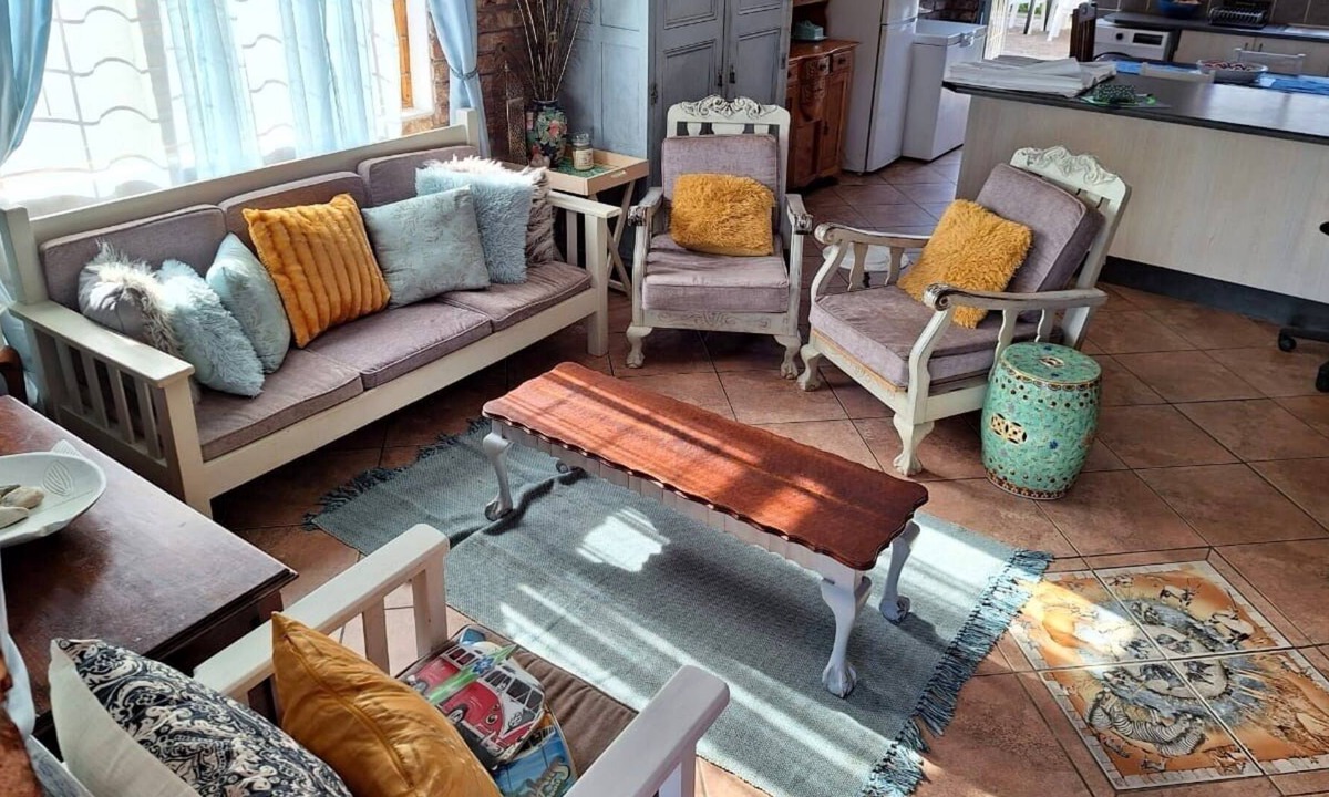 Boknes Strand House | Beach & bush safaris. Addo Elephant National Park, Kariega, Sibuya minutes away