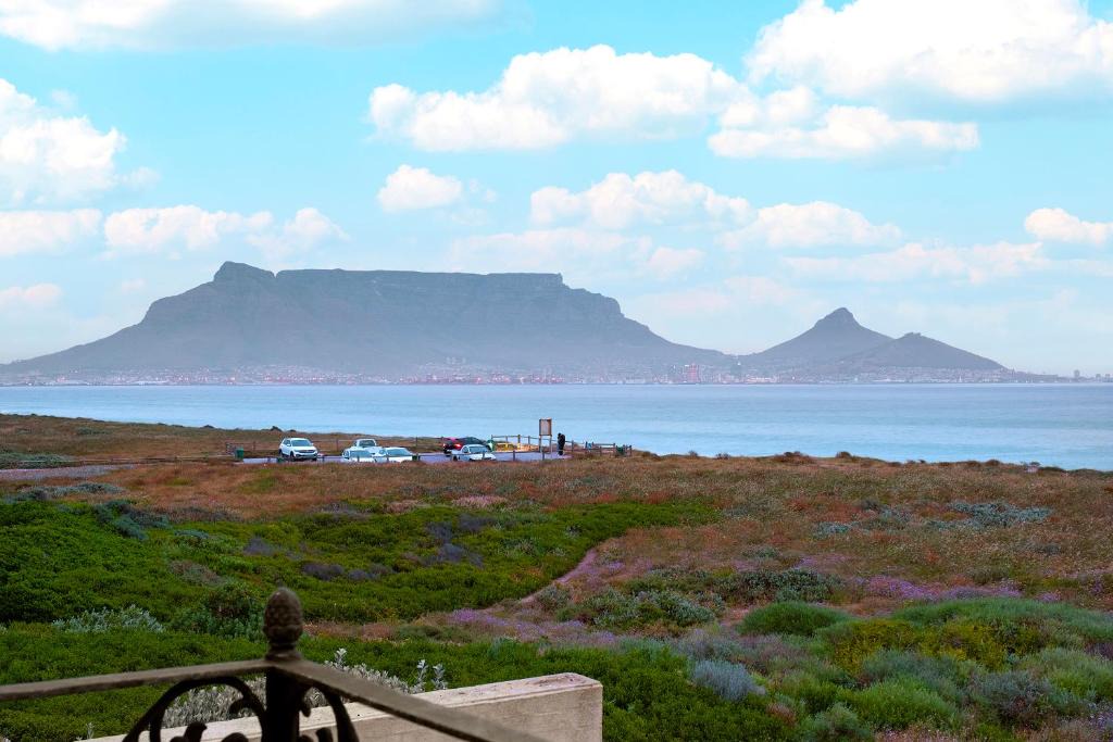 Sunset Beach Villa | Beachfront Tuscan Villa Sunset Beach
